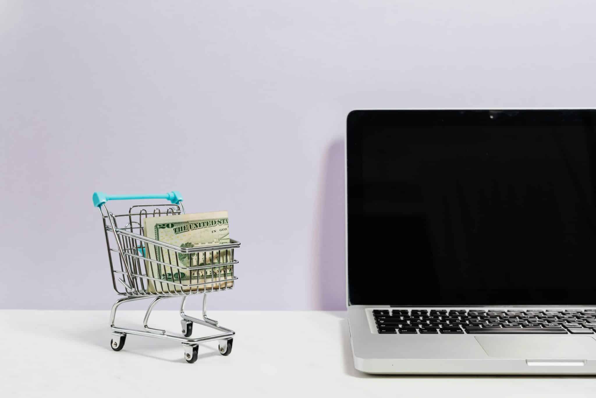 Hogyan maradjunk biztonságban online piacokon: tippek a Vinted, a Marketplace és a FB adok-veszek csoportokhoz