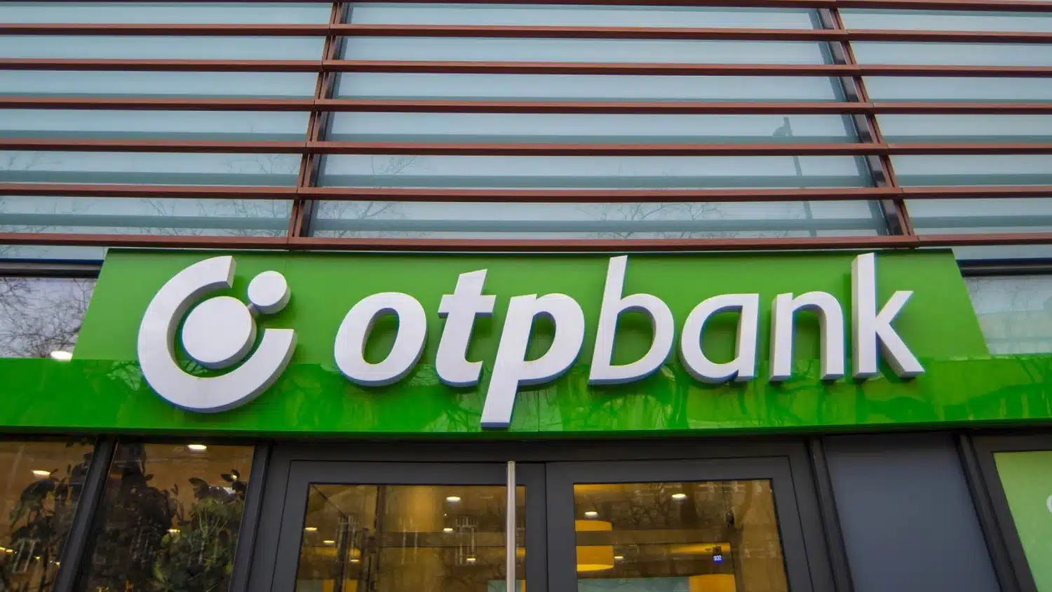 Új OTP biztonsági funkció: ellenőrizze ügyintézőjét hívás közben