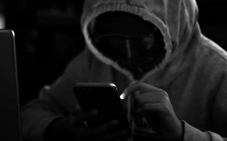 Mi az a csalók álltal előszeretettel használt Caller ID Spoofing, és hogyan működik?